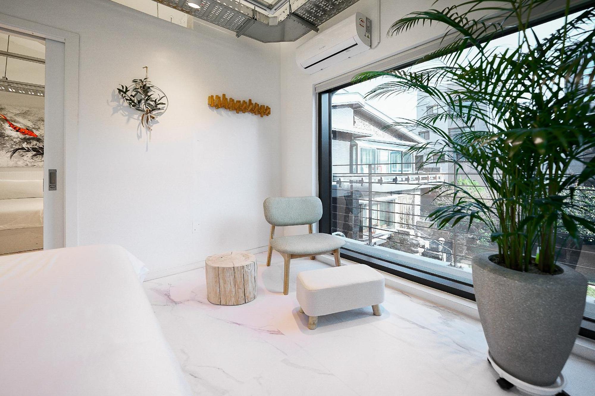 Fb Tailored Service Near Hongik Univ Station Holiday home Seoul